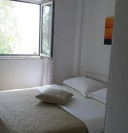 Apartment Mare Maslenica